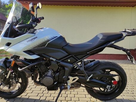 2023 Triumph Tiger Sport 660, белый, 920269 рублей, вид 1