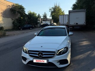 2017 Mercedes-Benz E-Класс 400 V (W213, S213, C238), белый, 3800000 рублей, вид 2