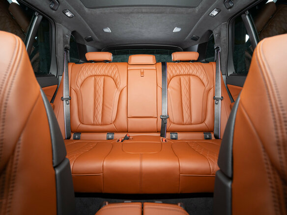 2026 BMW X5 40i IV (G05/G18) Рестайлинг, золотистый - вид 20