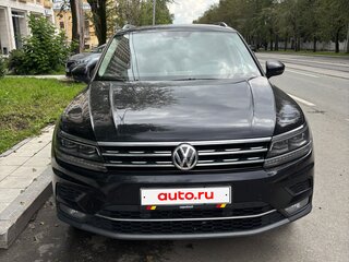 2018 Volkswagen Tiguan II, чёрный, 2900000 рублей, вид 1