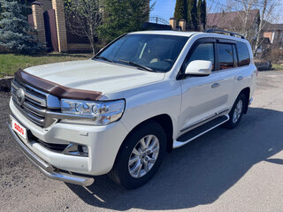 2016 Toyota Land Cruiser 200 Series Рестайлинг 2, белый, 7100000 рублей, вид 5