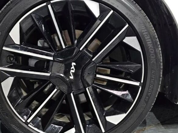 2024 Kia K8 I Рестайлинг, белый, 4832041 рублей - вид 6