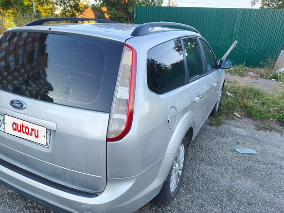 2009 Ford Focus II Рестайлинг, серебристый, 765000 рублей - вид 4