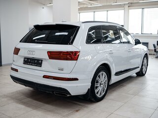 2017 Audi Q7 II (4M), белый, 4372000 рублей, вид 4