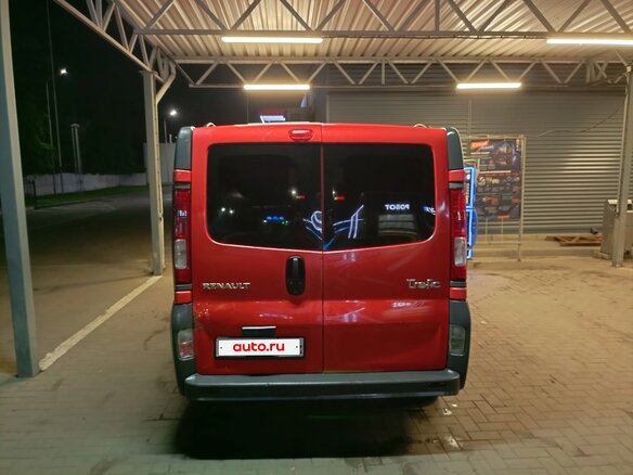 2008 Renault Trafic II Рестайлинг, красный, 1200000 рублей - вид 7