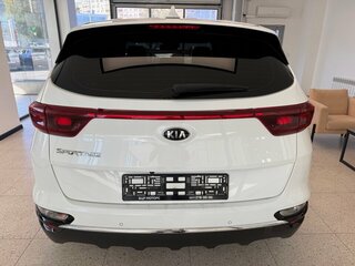 2019 Kia Sportage IV Рестайлинг, белый, 1985000 рублей, вид 5