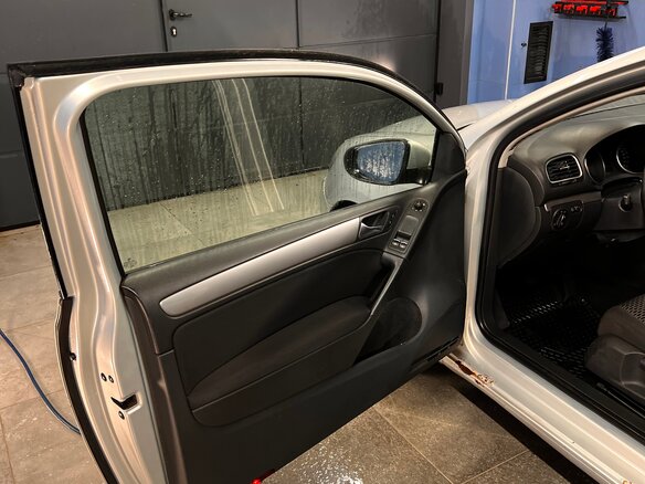 2010 Volkswagen Golf 6-speed VI, серебристый - вид 10
