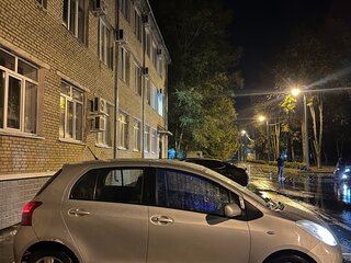 2007 Toyota Yaris Multimode II, серый, 450000 рублей, вид 4
