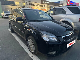 2011 Kia Rio II Рестайлинг, чёрный, 585000 рублей, вид 2