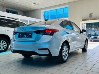 2018 Hyundai Solaris II, серебристый, 1199000 рублей, вид 3