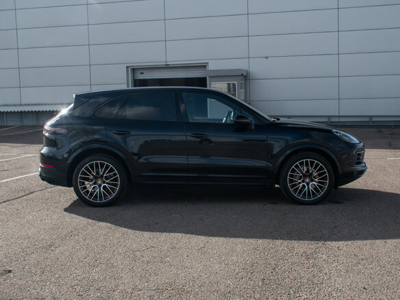 2019 Porsche Cayenne III, синий, 5897000 рублей - вид 3