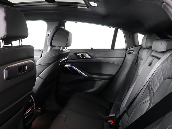 2025 BMW X6 40i III (G06) Рестайлинг, синий, 15380000 рублей - вид 21