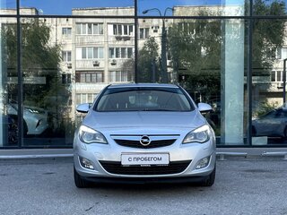 2011 Opel Astra J, серебристый, 530000 рублей, вид 2