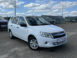2014 Lada (ВАЗ) Granta I, белый, 162300 рублей, вид 1