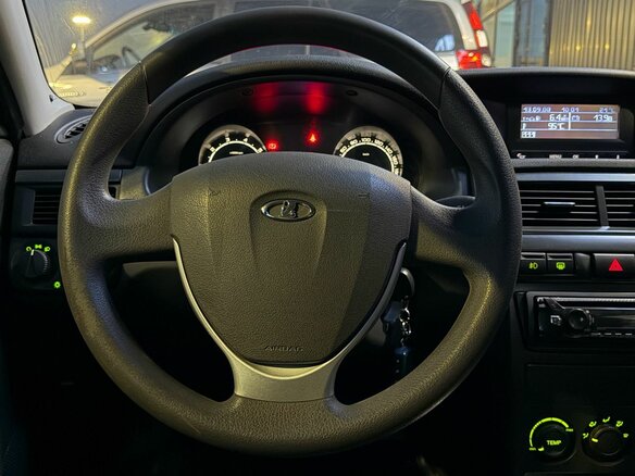 2015 Lada (ВАЗ) Priora I Рестайлинг, серый, 540000 рублей - вид 10