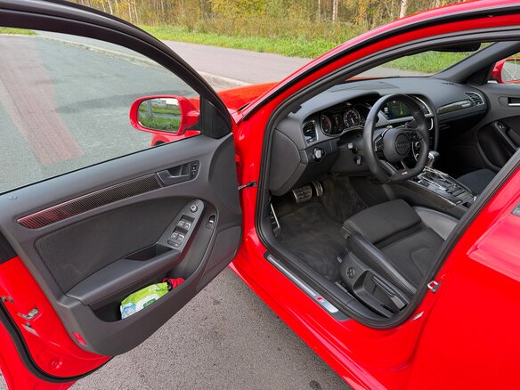 2012 Audi A4 IV (B8) Рестайлинг, красный, 2100000 рублей - вид 8
