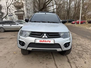 2015 Mitsubishi Pajero Sport II Рестайлинг, серебристый, 2150000 рублей, вид 2