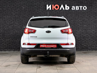 2011 Kia Sportage III, белый, 1380000 рублей, вид 5