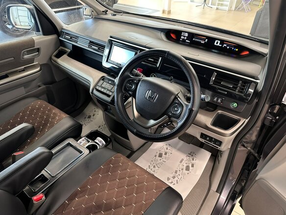 2020 Honda Stepwgn V Рестайлинг, серый, 2019000 рублей - вид 11