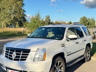2009 Cadillac Escalade III, белый, 2400000 рублей, вид 1