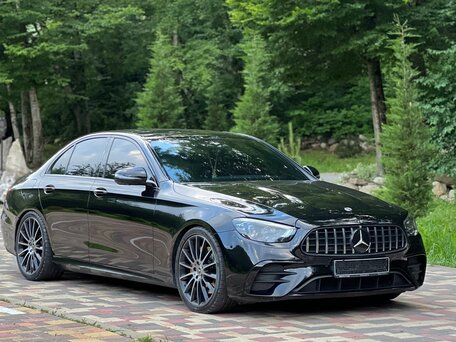 2020 Mercedes-Benz E-Класс 200 V (W213, S213, C238) Рестайлинг, чёрный, 4700000 рублей, вид 4