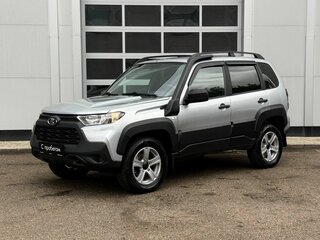 2022 Lada (ВАЗ) Niva Travel I, серый, 935000 рублей, вид 1
