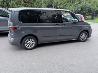 2022 Volkswagen Multivan T7, серый, 5349999 рублей, вид 3
