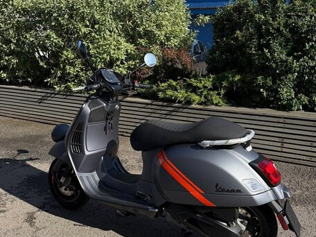 2026 Vespa GTV 300, серый, 1090000 рублей, вид 2