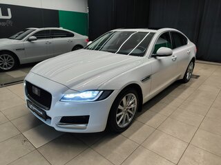 2017 Jaguar XF II, белый, 2250000 рублей, вид 3