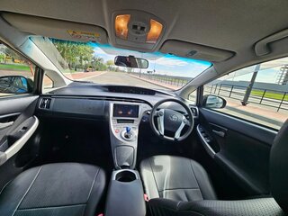 2012 Toyota Prius III Рестайлинг (XW30), чёрный, 990000 рублей, вид 5