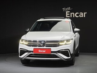 2023 Volkswagen Tiguan II Рестайлинг, белый, 2200000 рублей, вид 2