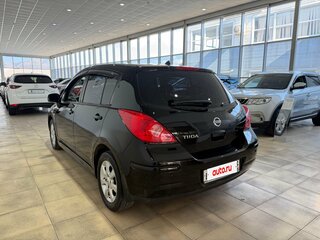 2011 Nissan Tiida I Рестайлинг, чёрный, 800000 рублей, вид 5