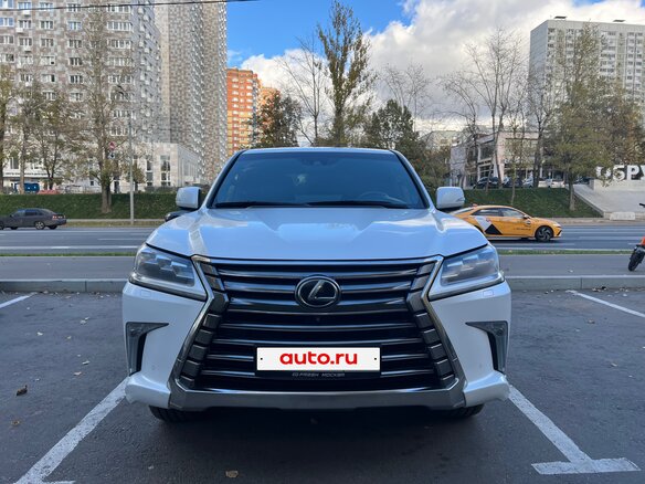2018 Lexus LX 450d III Рестайлинг 2, белый, 6500000 рублей