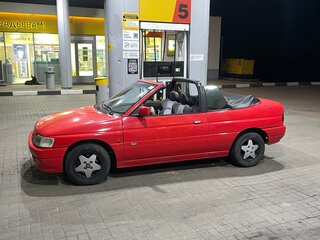 1992 Ford Escort XR3i V, красный, 200000 рублей, вид 5