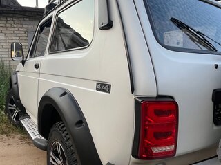1996 Lada (ВАЗ) 2121 (4x4) I Рестайлинг, белый, 410000 рублей, вид 4