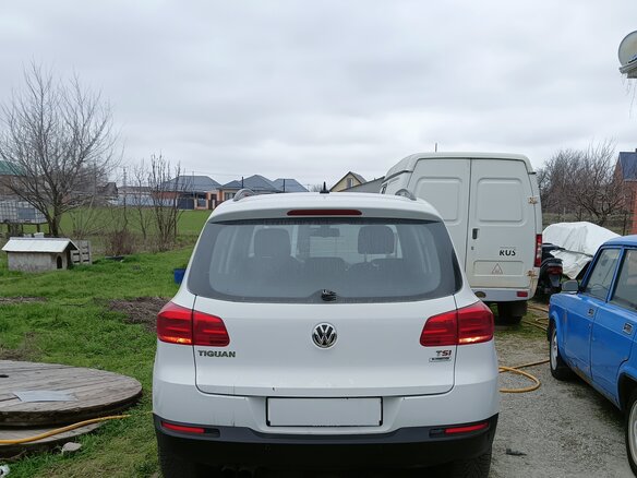 2014 Volkswagen Tiguan I Рестайлинг, белый, 735000 рублей - вид 7