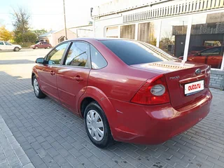 2006 Ford Focus II, красный, 265000 рублей, вид 1