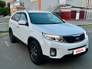 2018 Kia Sorento II Рестайлинг, белый, 2150000 рублей, вид 3