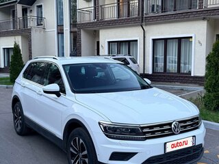 2019 Volkswagen Tiguan II, белый, 2290000 рублей, вид 2