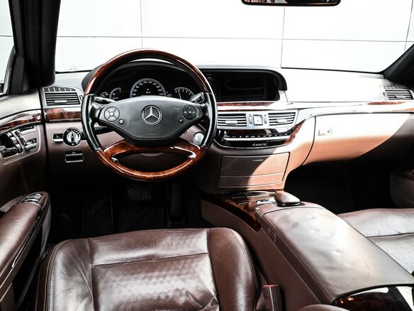 2010 Mercedes-Benz S-Класс 500 V (W221) Рестайлинг, чёрный, 1589000 рублей - вид 5