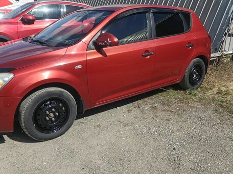 2007 Kia Ceed I, красный, 530000 рублей, вид 4