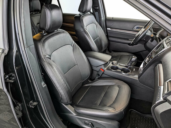 2018 Ford Explorer V Рестайлинг 2, чёрный, 2475000 рублей - вид 22