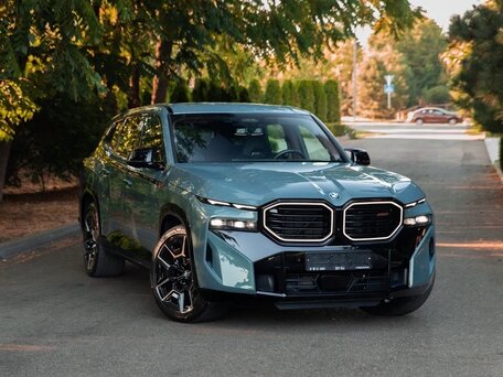 2025 BMW XM Label, синий, 25950000 рублей, вид 4