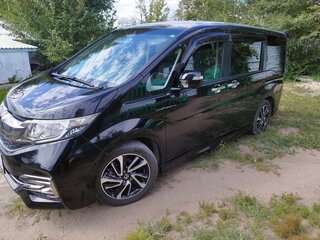 2015 Honda Stepwgn Spada V, чёрный, 1650000 рублей, вид 4