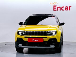 2024 Jeep Avenger EV, жёлтый, 3633666 рублей, вид 1