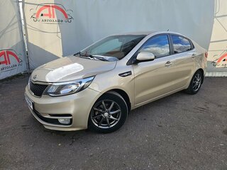 2015 Kia Rio III Рестайлинг, бежевый, 949000 рублей, вид 2