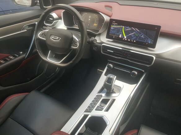 2021 Geely Coolray I, серый, 1599000 рублей - вид 6