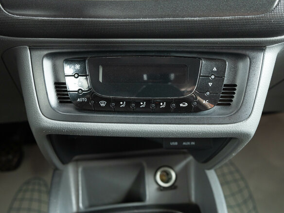 2011 SEAT Ibiza IV, чёрный, 519000 рублей - вид 15