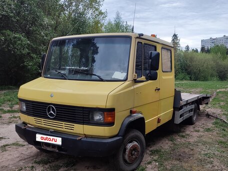 1996 Mercedes-Benz T1, жёлтый, 1300000 рублей, вид 2