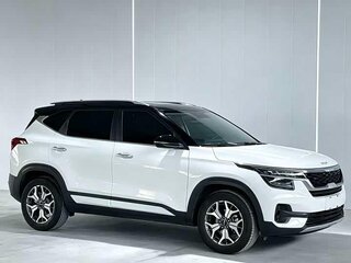 2022 Kia KX3, белый, 1400000 рублей, вид 4